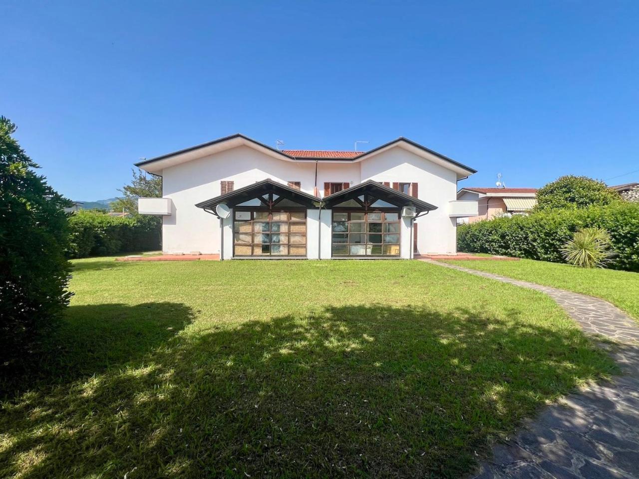 Villino Cocca Villa Marina di Massa Buitenkant foto
